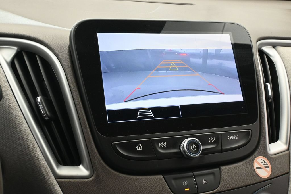 Used 2024 Chevrolet Malibu LT FWD image 18