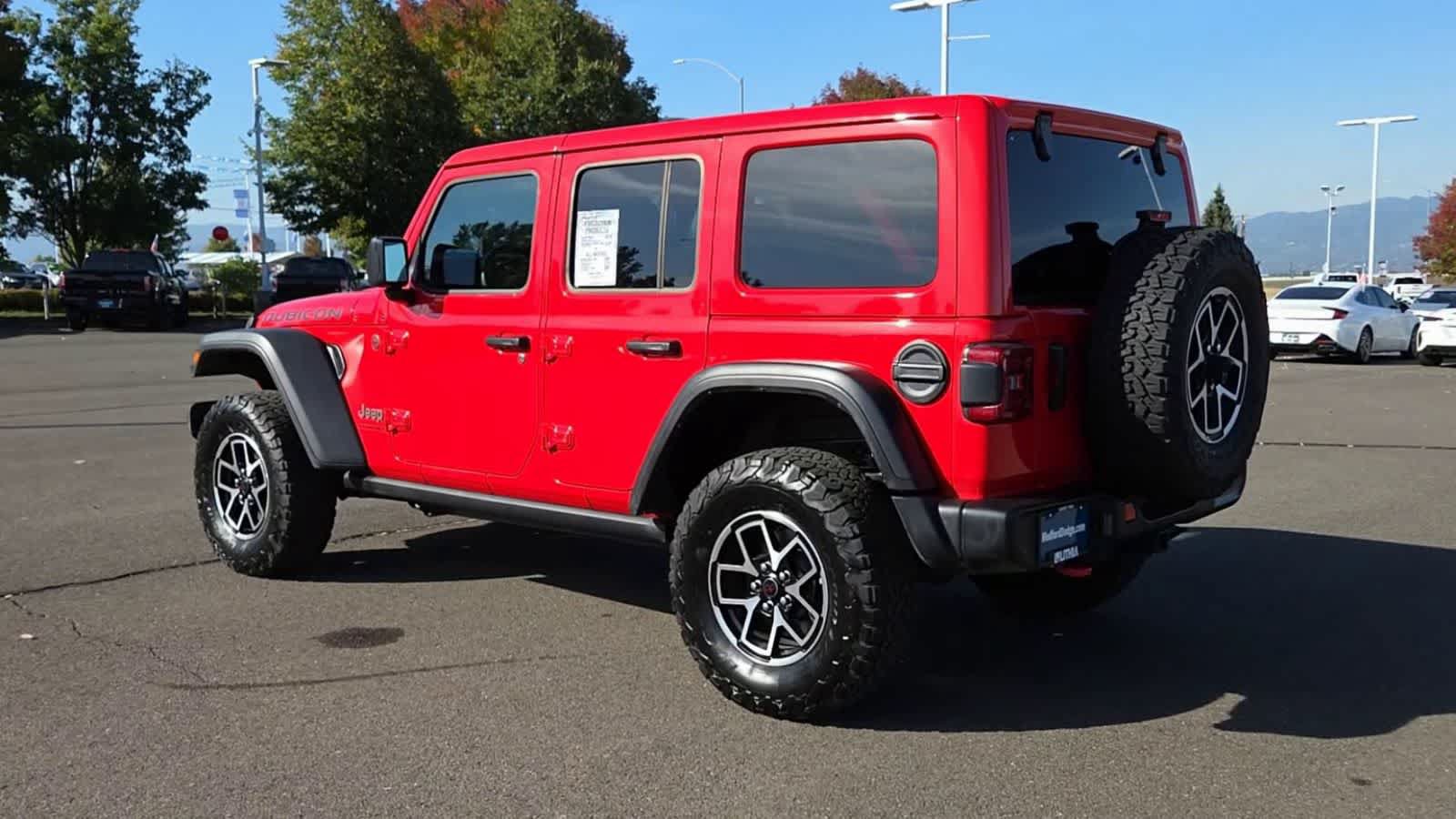 Certified 2025 Jeep Wrangler Unlimited Rubicon AWD/4WD image 6