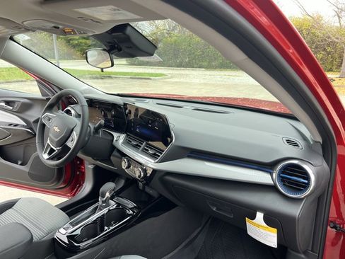 New 2026 Chevrolet Trax LT w/ Driver Confidence Package image 29