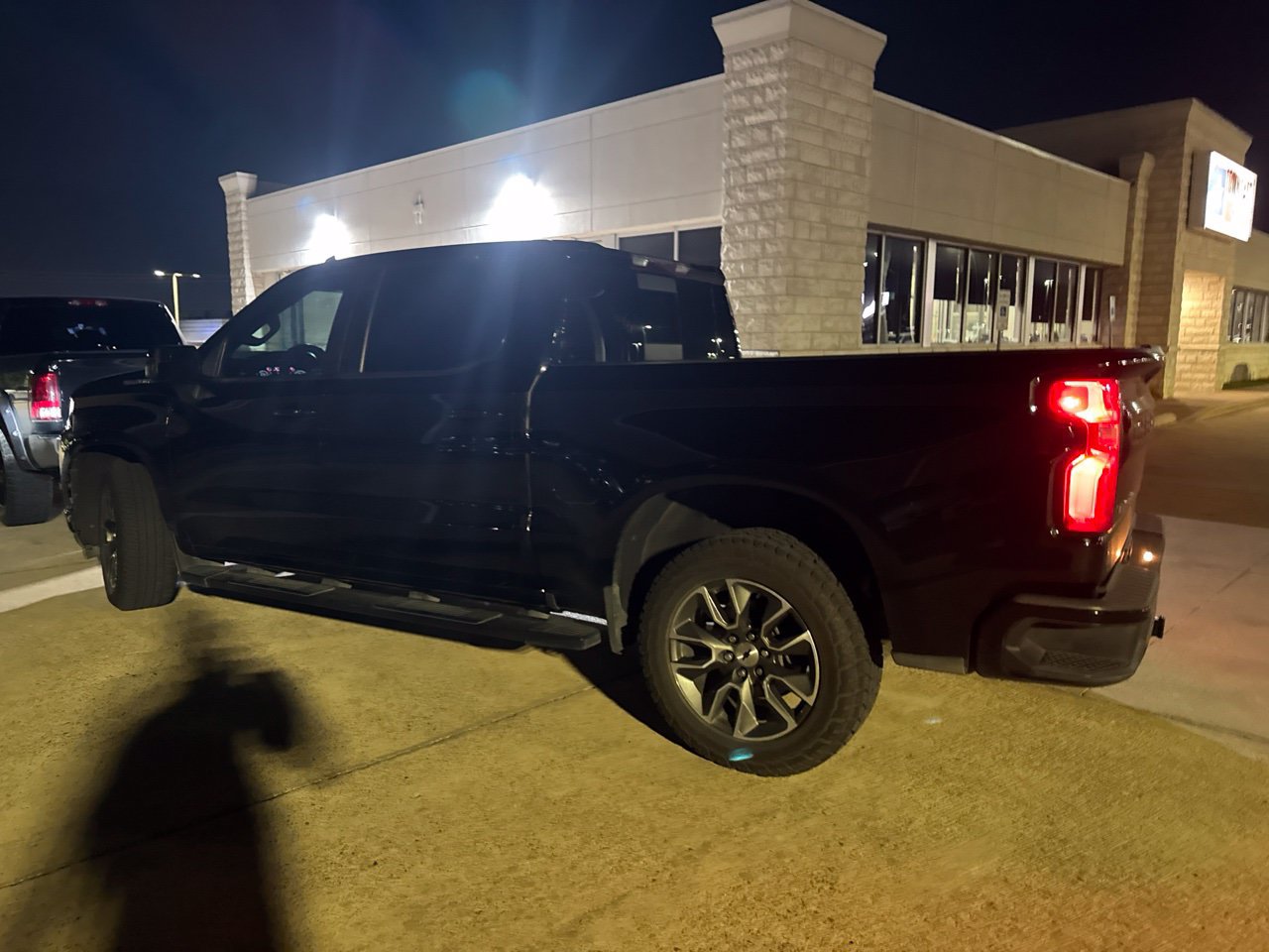 Used 2021 Chevrolet Silverado 1500 RST w/ Convenience Package II RWD image 7