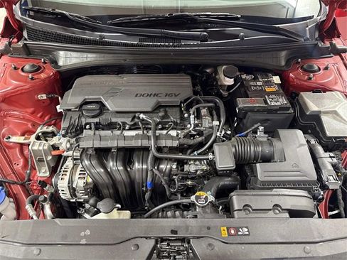 Certified 2023 Hyundai Elantra Limited w/ Cargo Package image 16