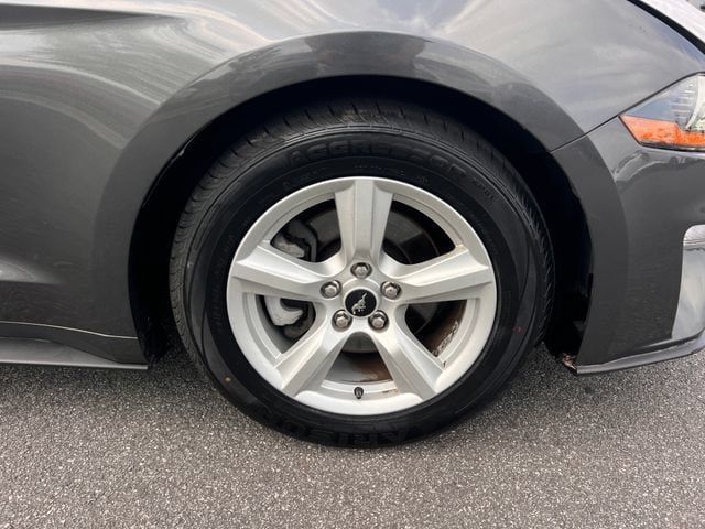 Used 2019 Ford Mustang Coupe RWD image 26