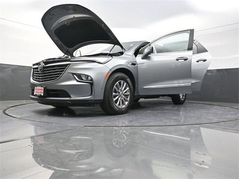 Used 2024 Buick Enclave Premium image 37