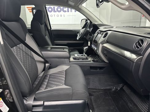 Used 2018 Toyota Tundra SR5 image 22