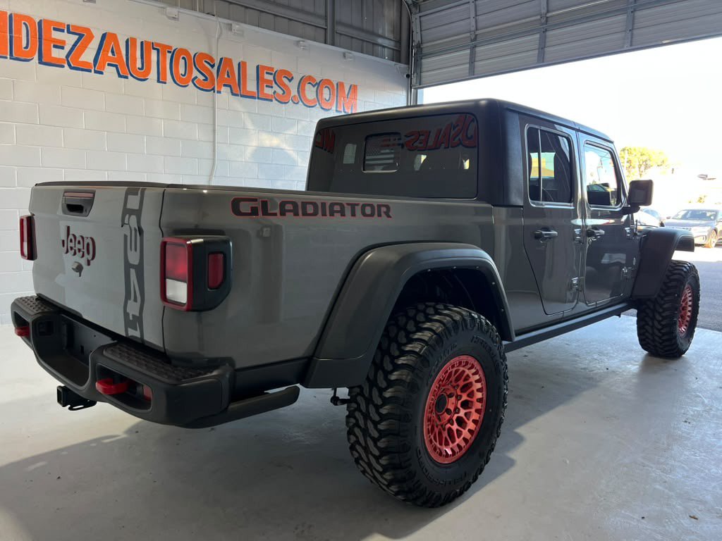 Used 2023 Jeep Gladiator Rubicon w/ Trailer Tow Package AWD/4WD image 4