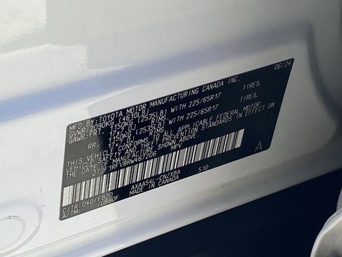 Certified 2024 Toyota RAV4 LE AWD/4WD image 30