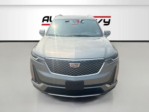 Used 2025 Cadillac XT6 Premium Luxury w/ LPO, Floor Liner Package AWD/4WD image 2