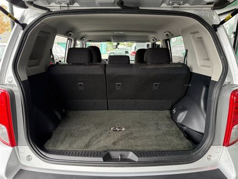 Used 2014 Scion xB image 32