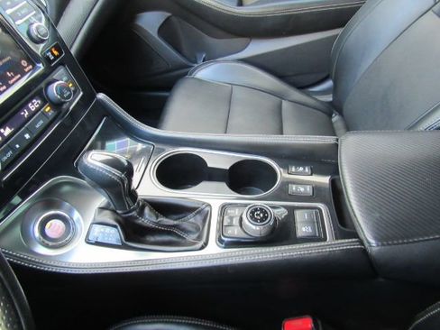 Used 2019 Nissan Maxima 3.5 SV w/ Floor Mat Group image 41