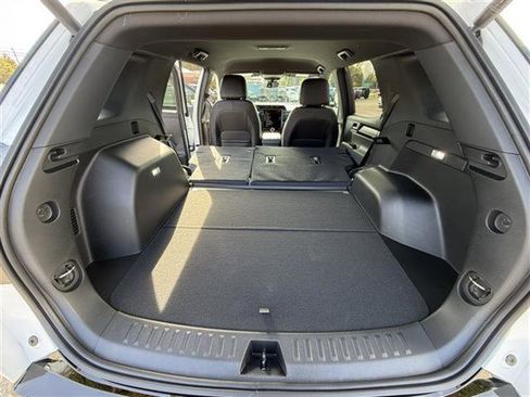 New 2026 GMC Terrain AT4 w/ Convenience Package III image 27