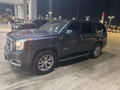 Used 2019 GMC Yukon SLT w/ Open Road Package image 1