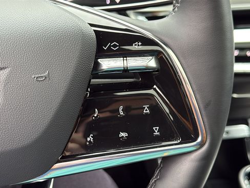 Certified 2025 Cadillac Lyriq Luxury w/ LPO, Floor Liner Package image 16