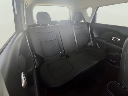 Used 2014 Kia Soul FWD image 11
