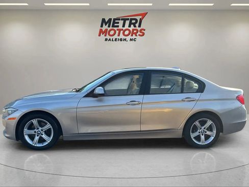 Used 2014 BMW 320i Sedan image 7