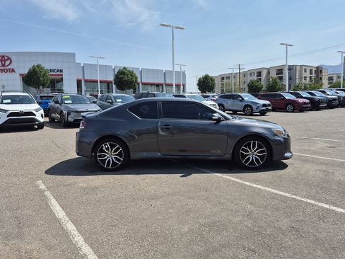 Used 2015 Scion tC FWD image 6