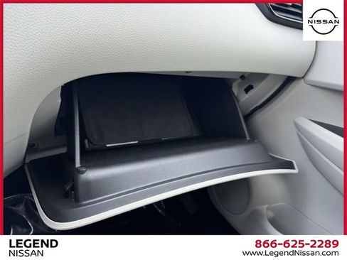 Certified 2021 Nissan Rogue Sport SL image 32