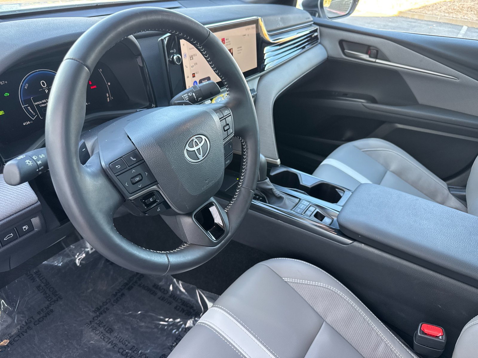 Used 2026 Toyota Camry SE w/ Multimedia Upgrade Package FWD image 10