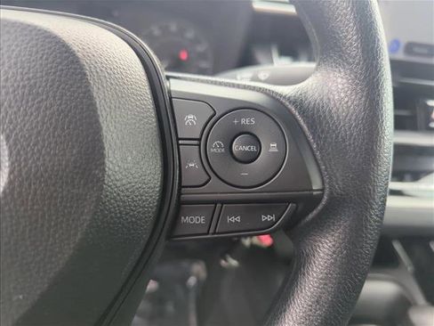 Certified 2025 Toyota Corolla LE image 12
