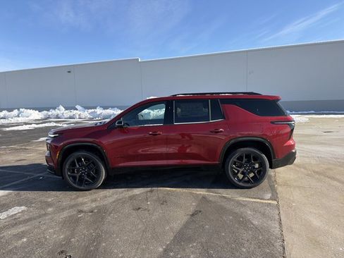 New 2026 Chevrolet Traverse RS w/ LPO, Floor Liner Package image 8