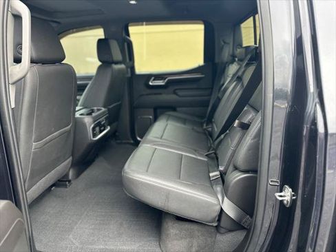 Used 2022 GMC Sierra 1500 SLT w/ SLT Premium Plus Package AWD/4WD image 12