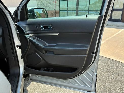 Used 2015 Ford Explorer 4WD Police Interceptor w/ Ready For The Road Package image 13