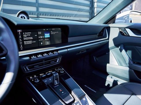 Used 2021 Porsche 911 Turbo S image 57