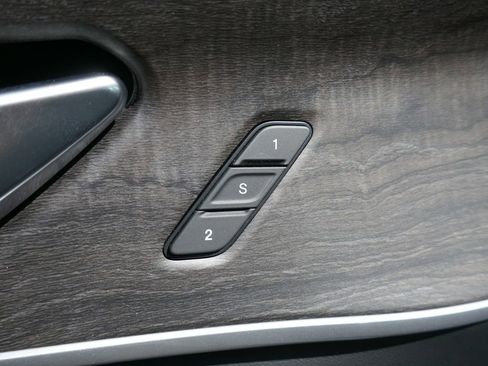 New 2026 Jeep Grand Cherokee Limited w/ Limited Altitude Package image 19