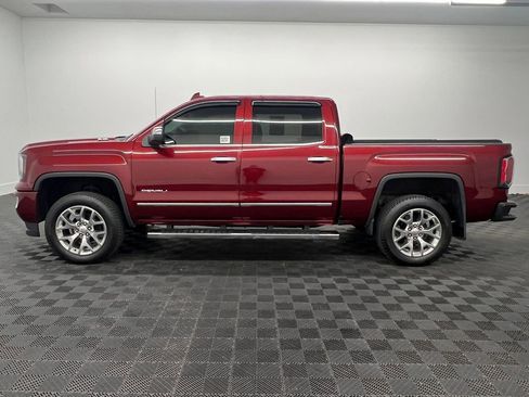 Used 2017 GMC Sierra 1500 Denali image 2