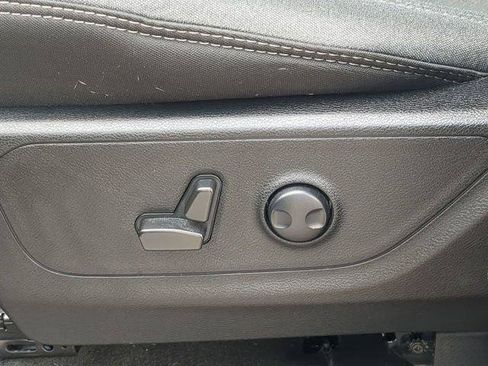Certified 2022 RAM 1500 Big Horn RWD image 22