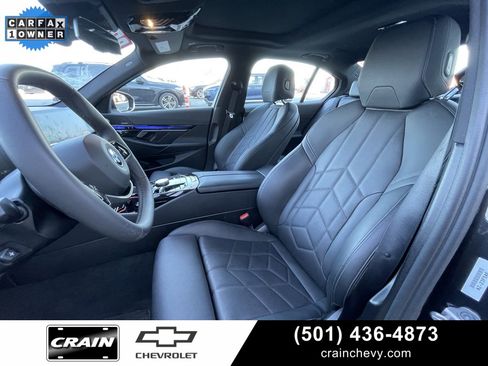 Used 2024 BMW i5 eDrive40i image 21