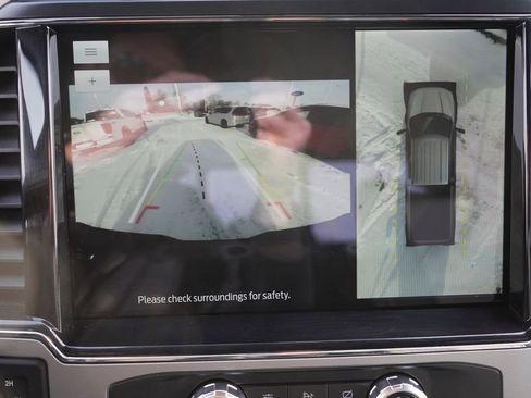 Certified 2022 Ford F350 Lariat w/ Lariat Ultimate Package image 37