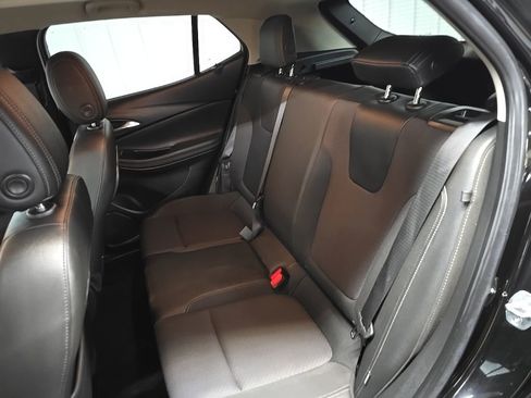 Used 2023 Buick Encore GX Preferred image 31