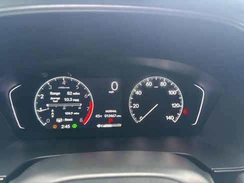 Used 2025 Honda Pilot TrailSport image 5