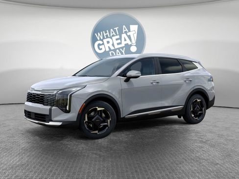 New 2026 Kia Sportage EX AWD/4WD image 3