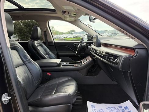Used 2022 Lincoln Aviator Reserve w/ Equipment Group 201A AWD/4WD image 27
