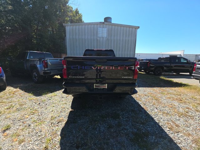 Used 2024 Chevrolet Silverado 2500 Custom w/ Custom Value Package AWD/4WD image 5