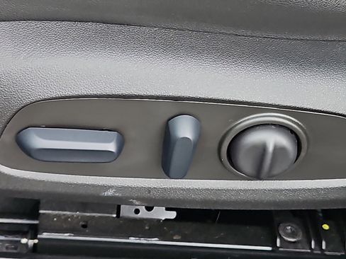 Certified 2024 Chevrolet Malibu LT image 26