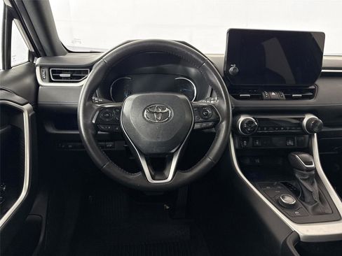 Certified 2024 Toyota RAV4 XSE AWD/4WD image 32