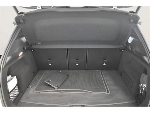 New 2025 Mercedes-Benz GLA 250 4MATIC image 25