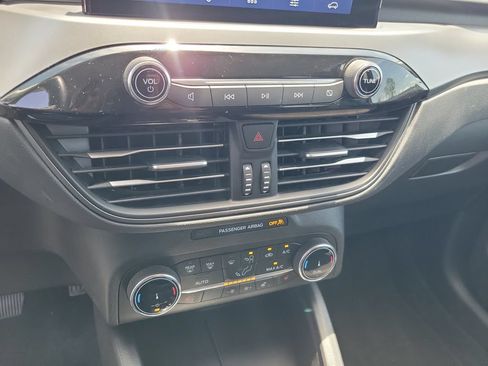 Used 2024 Ford Escape Active AWD/4WD image 33
