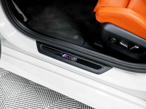 Used 2025 BMW M5 w/ Carbon Package AWD/4WD image 41