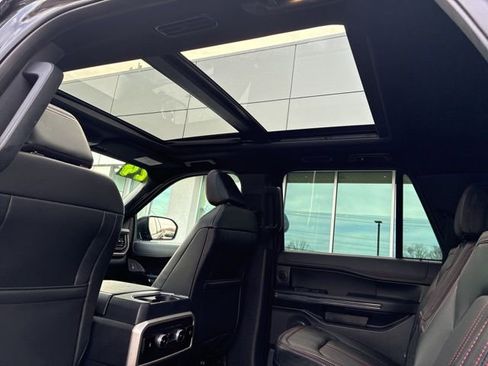 Used 2024 Ford Expedition Max Limited image 17