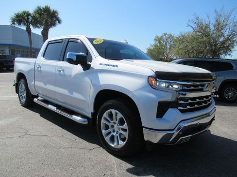 Used 2023 Chevrolet Silverado 1500 LTZ image 3