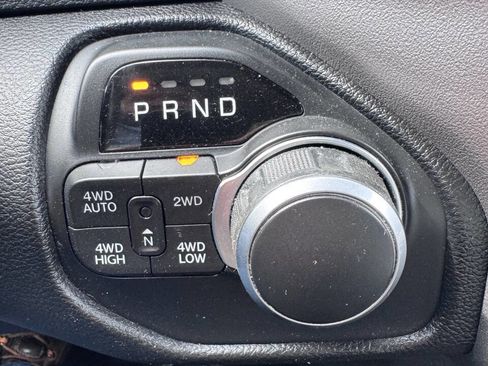 Used 2019 RAM 1500 Big Horn image 14