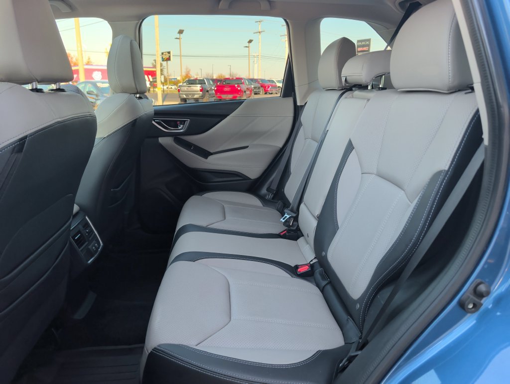 Used 2020 Subaru Forester Limited AWD/4WD image 21