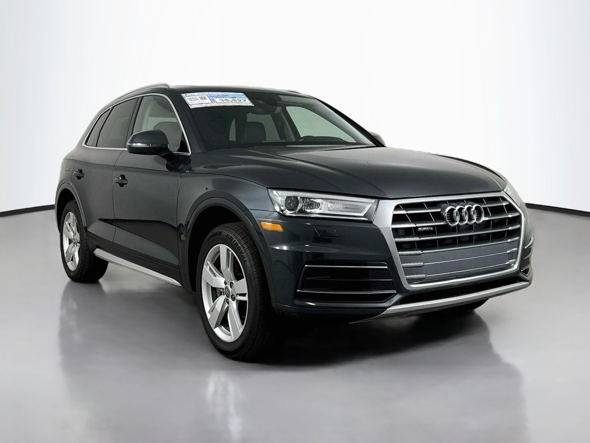 Used 2019 Audi Q5 2.0T Premium w/ Convenience Package AWD/4WD image 1