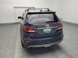 Used 2017 Hyundai Santa Fe SE image 6