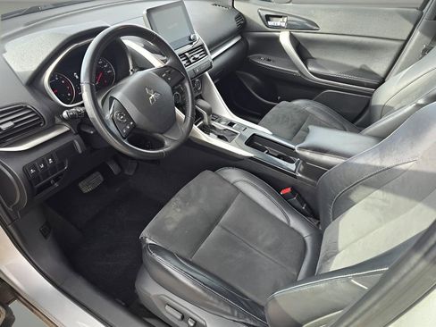 Used 2022 Mitsubishi Eclipse Cross SE image 24