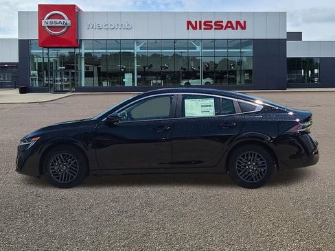 New 2026 Nissan Sentra SV w/ SV Convenience Package FWD image 4