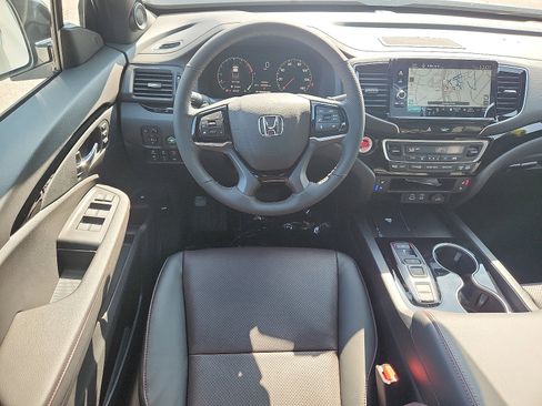 New 2025 Honda Ridgeline Black Edition image 7